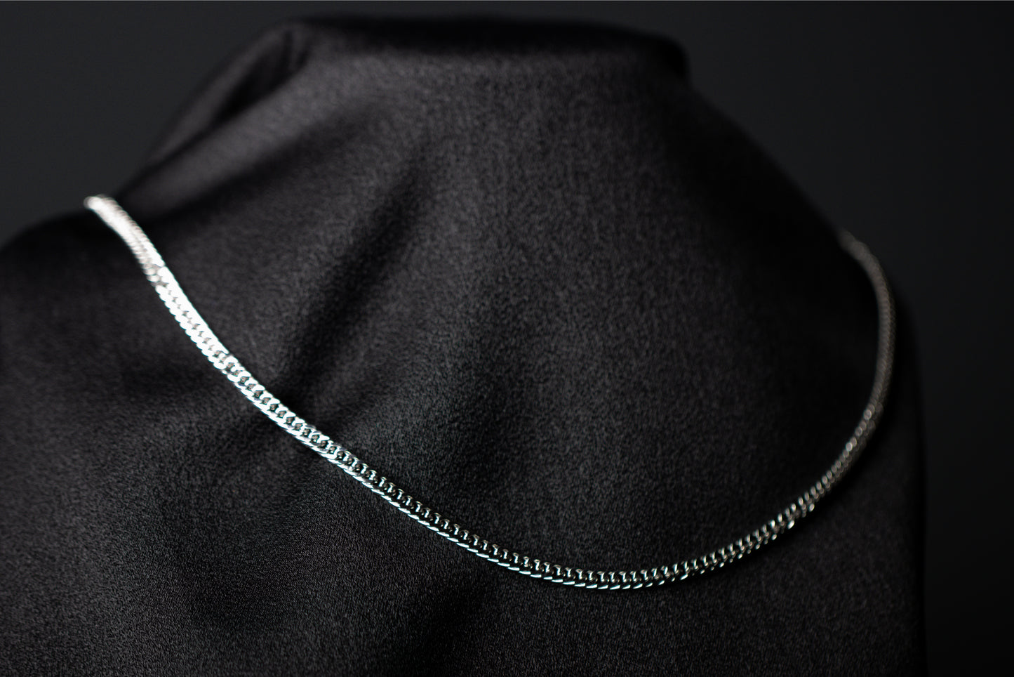 Snaking Necklace